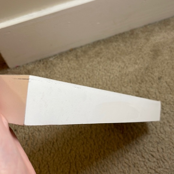 Sleeping In Sign - Picture 4 of 5